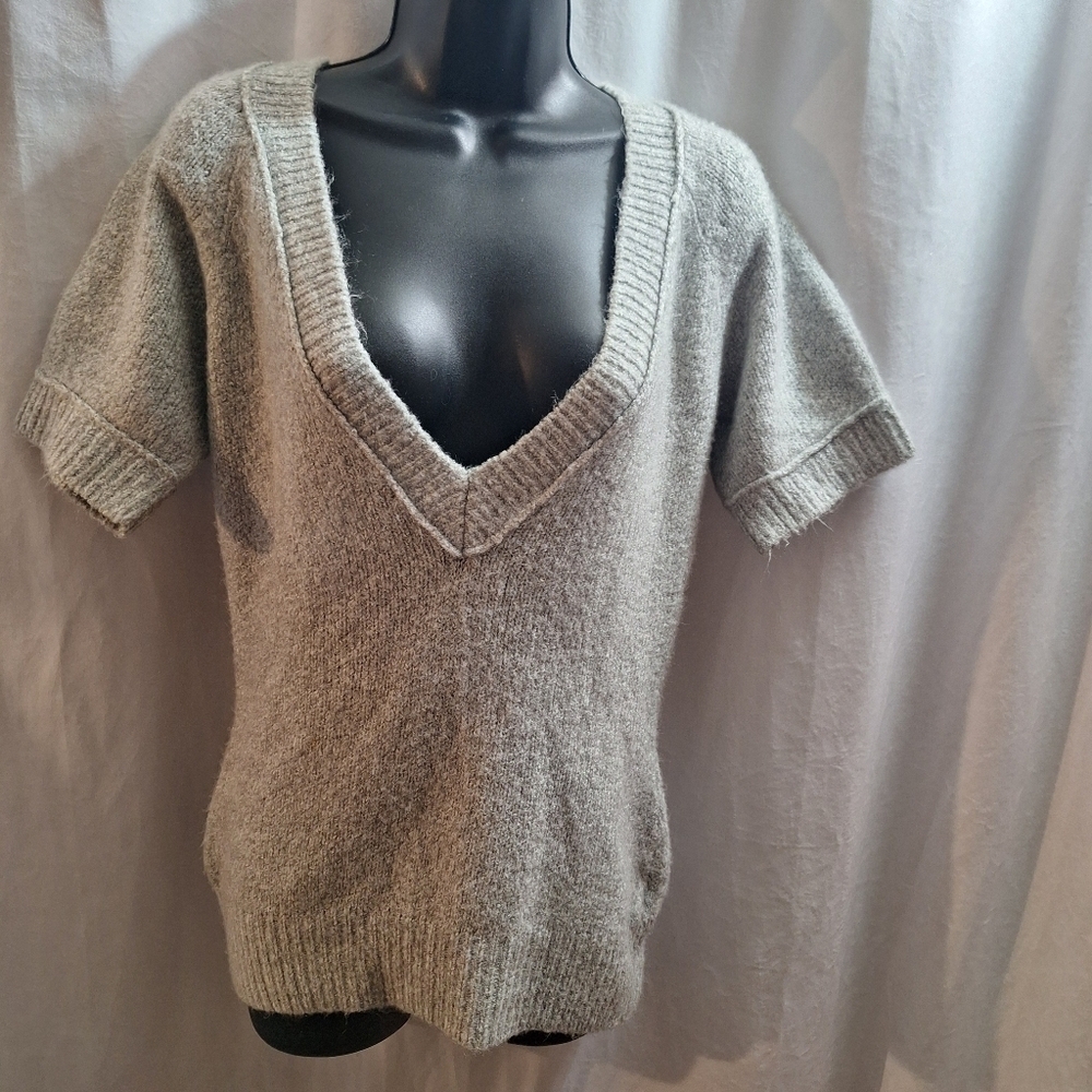 Arizona jean company women's sweater size large